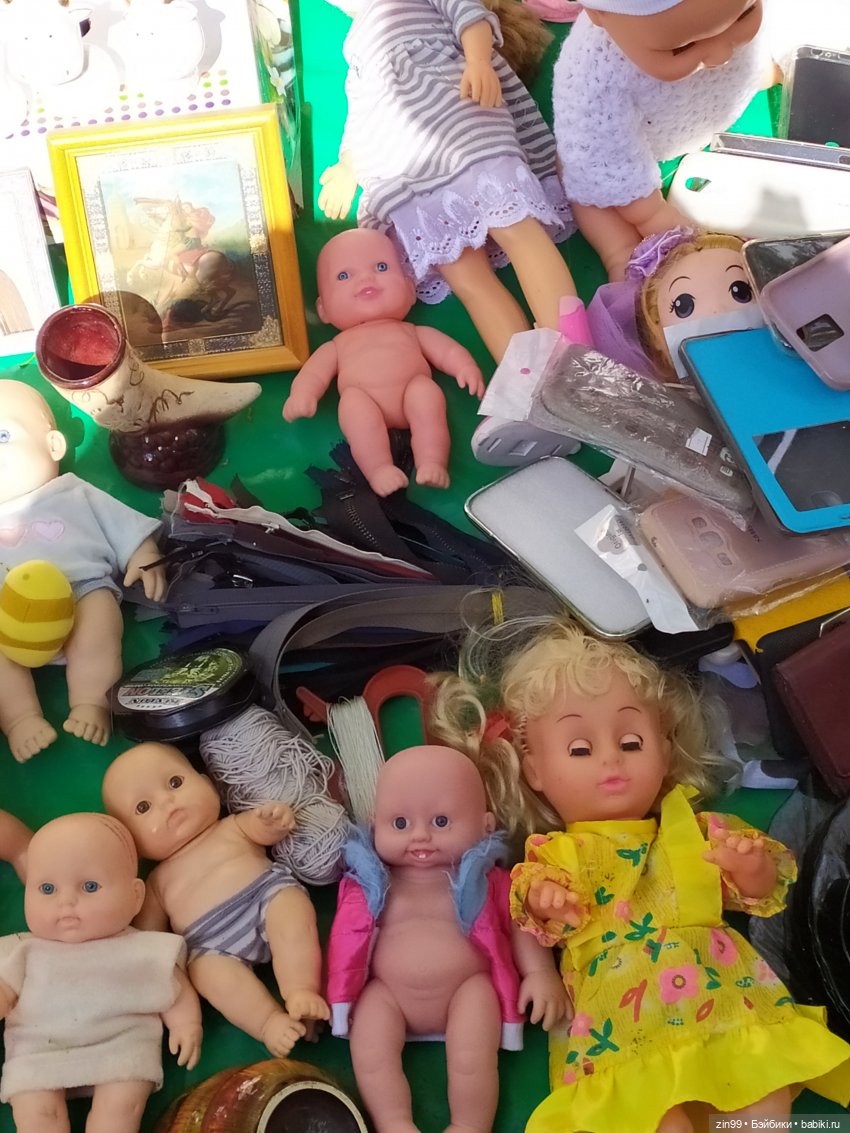 Вернисаж в Измайлово, Барахолка