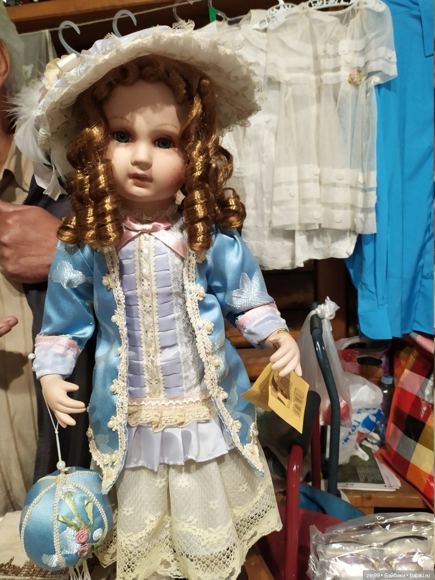 Вернисаж в Измайлово, Барахолка