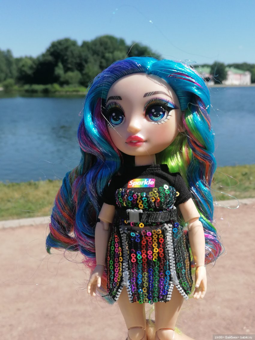 Куклы Rainbow high, Амайя