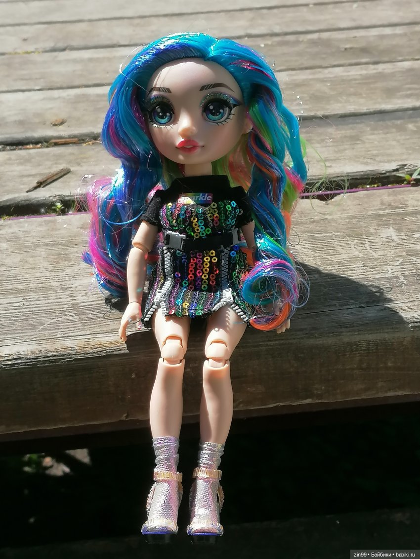 Куклы Rainbow high, Амайя (фото 7)