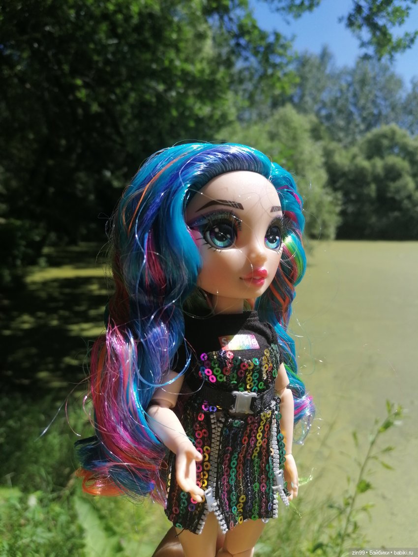 Куклы Rainbow high, Амайя
