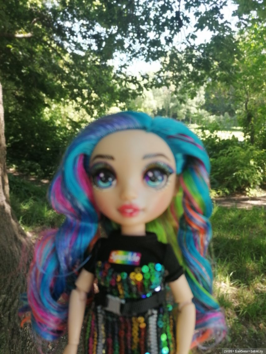 Куклы Rainbow high, Амайя