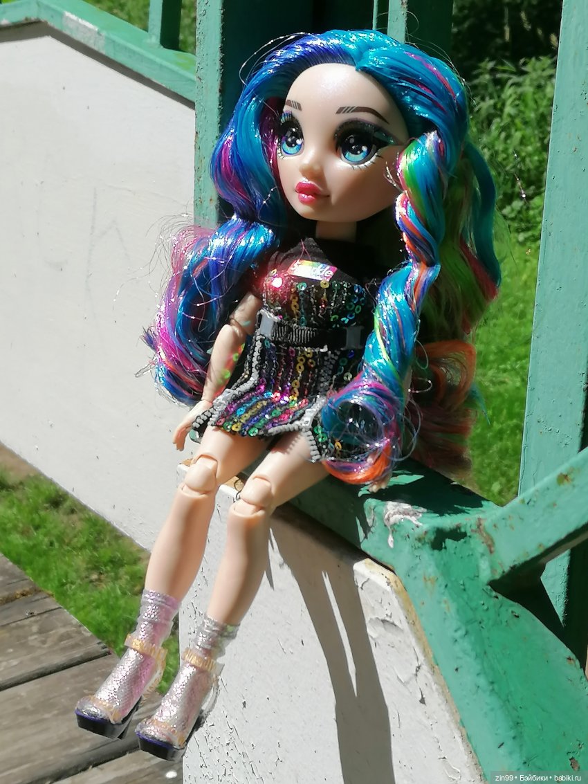 Куклы Rainbow high, Амайя (фото 8)