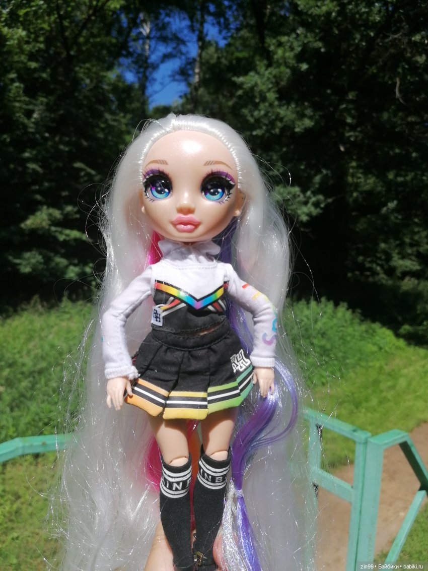 Куклы Rainbow high, Амайя