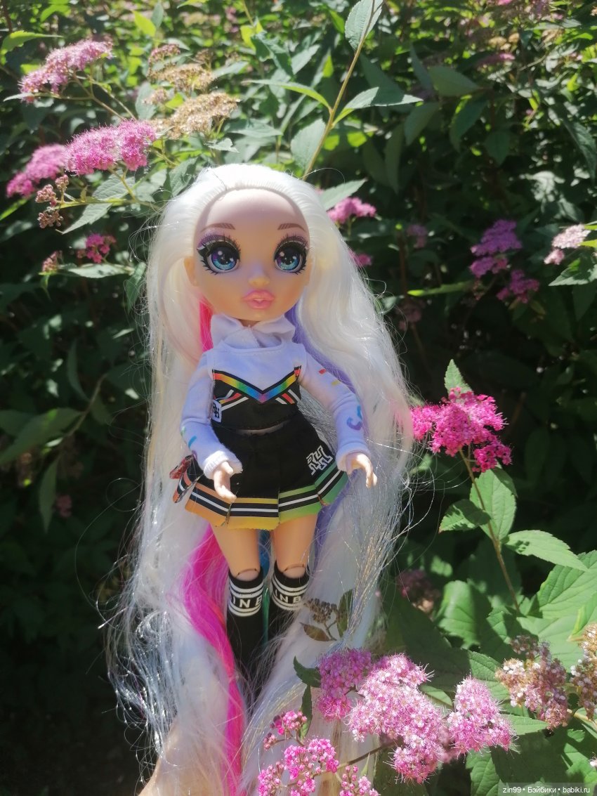 Куклы Rainbow high, Амайя