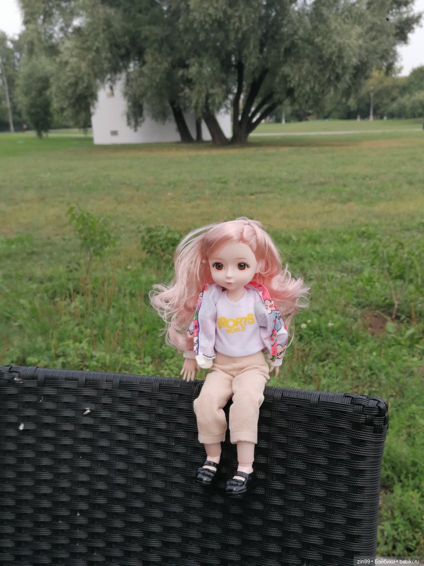 В Коломенское с Баболи за медом