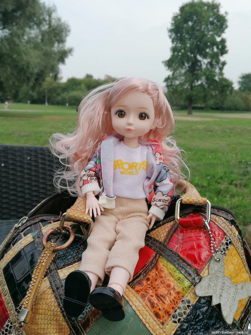 В Коломенское с Баболи за медом