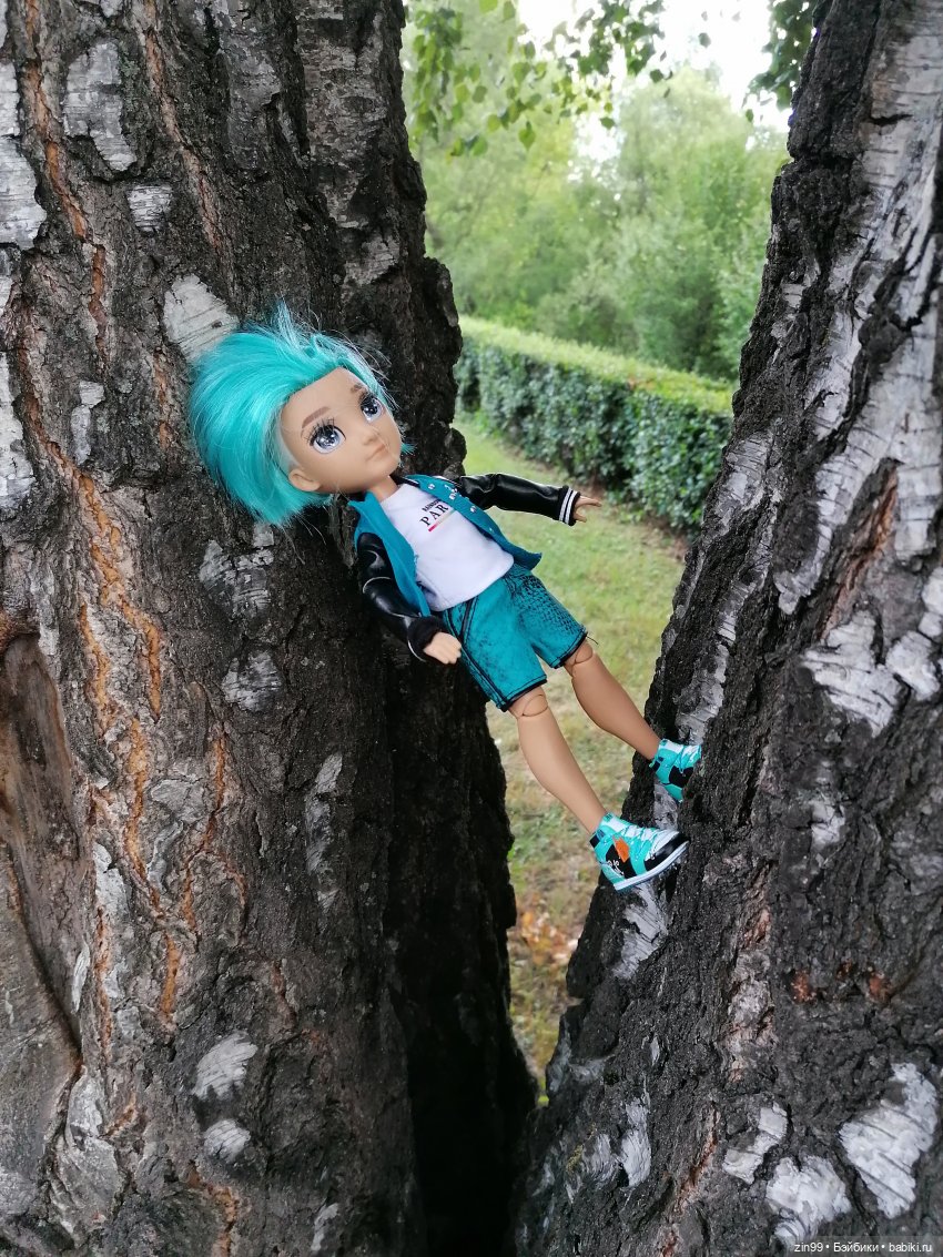 Куклы Rainbow high, RIVER Kendall