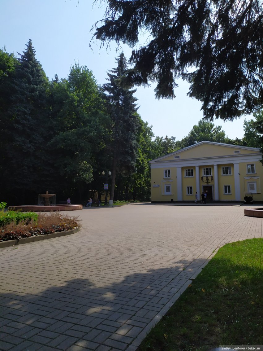 Прогулка в парке отдыха с Оливией Llorens (фото 10)