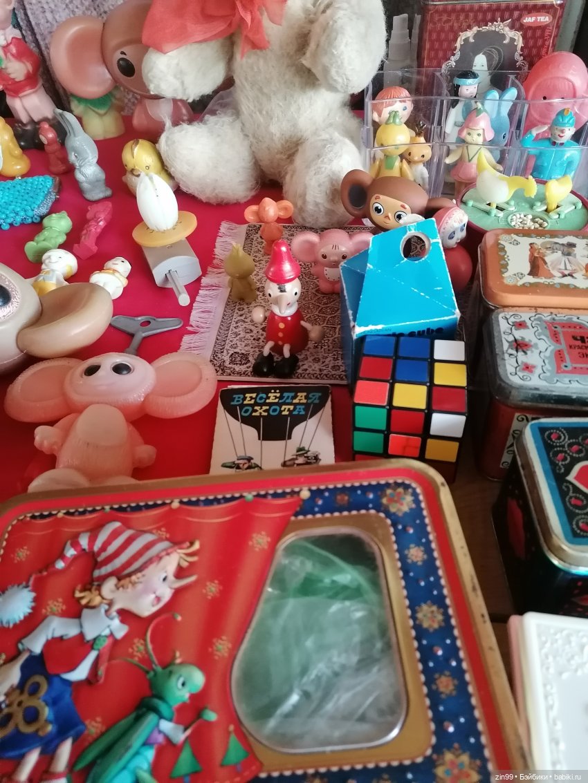 Блошиный рынок на вернисаже в Москве (фото 9)