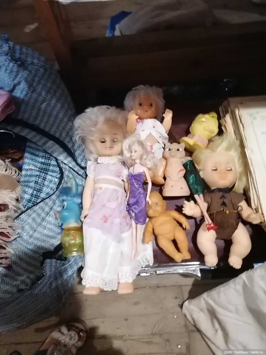 Блошиный рынок на вернисаже в Москве (фото 10)