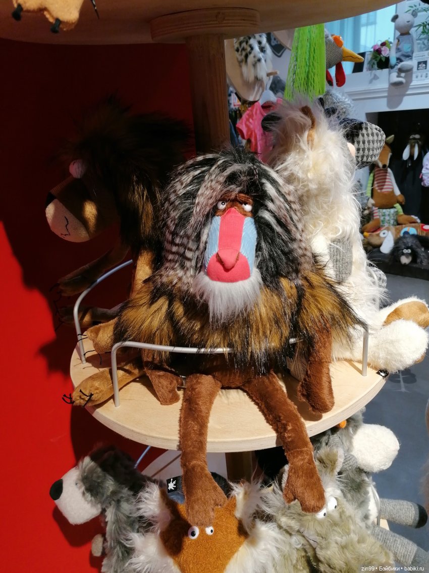 Прогулка в центральный детский магазин в сентябре