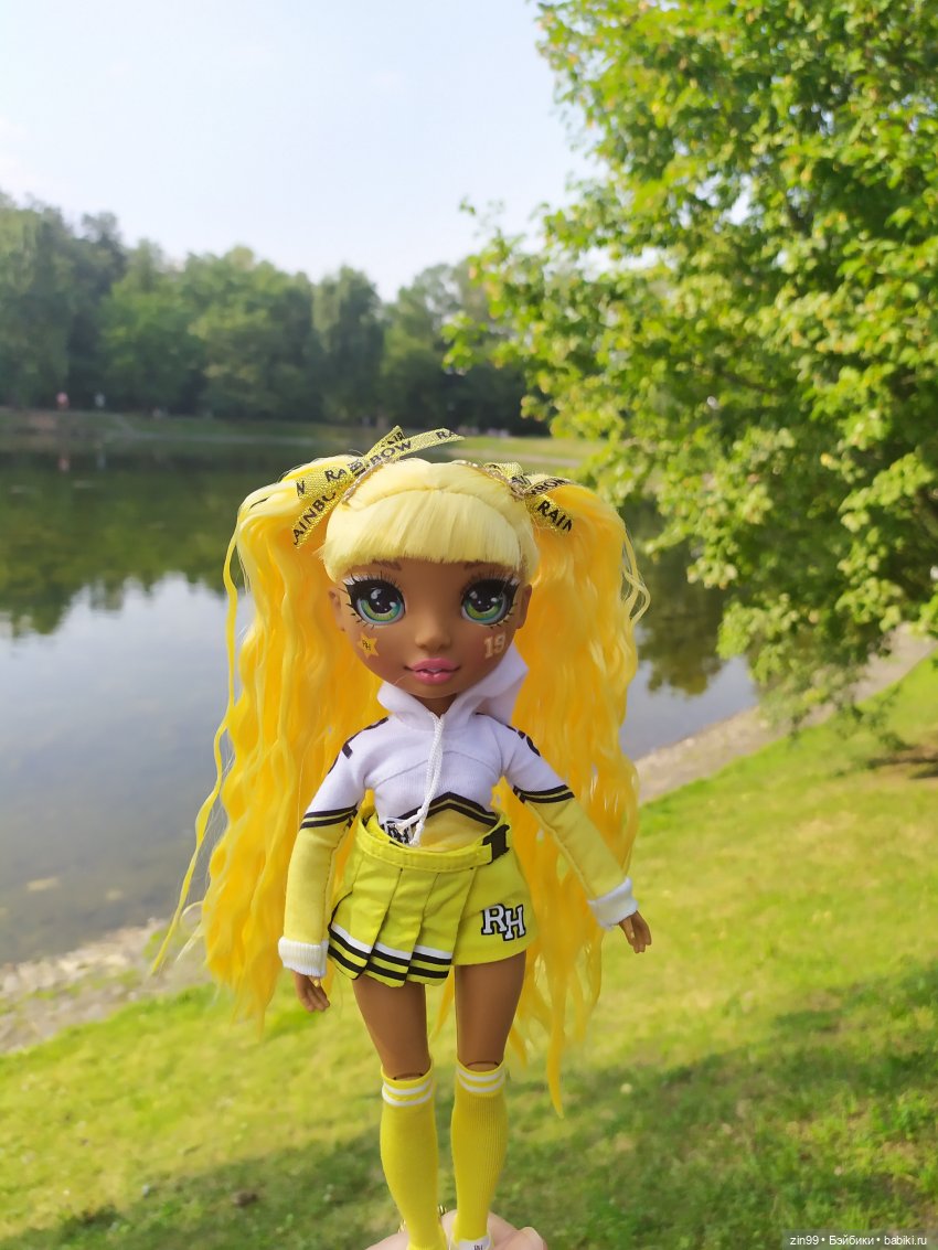 Радуга дугой? Куклы Rainbow High