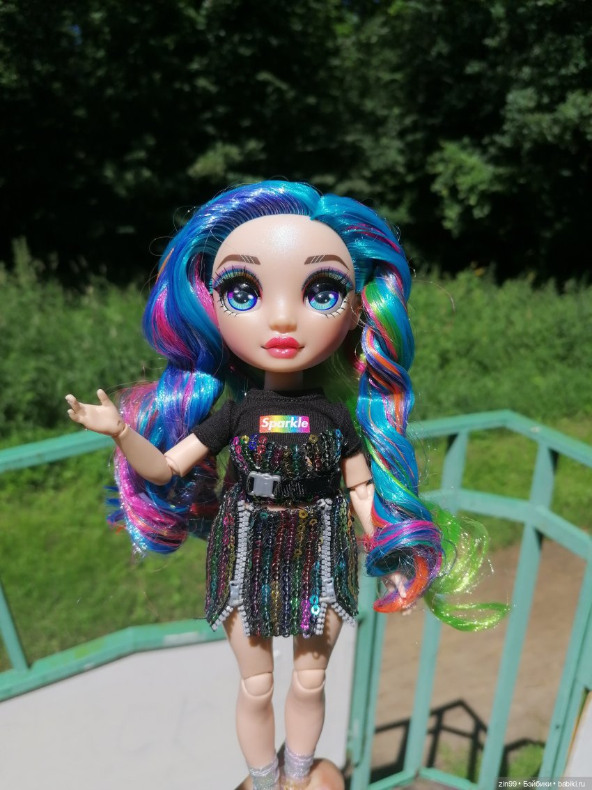 Радуга дугой? Куклы Rainbow High