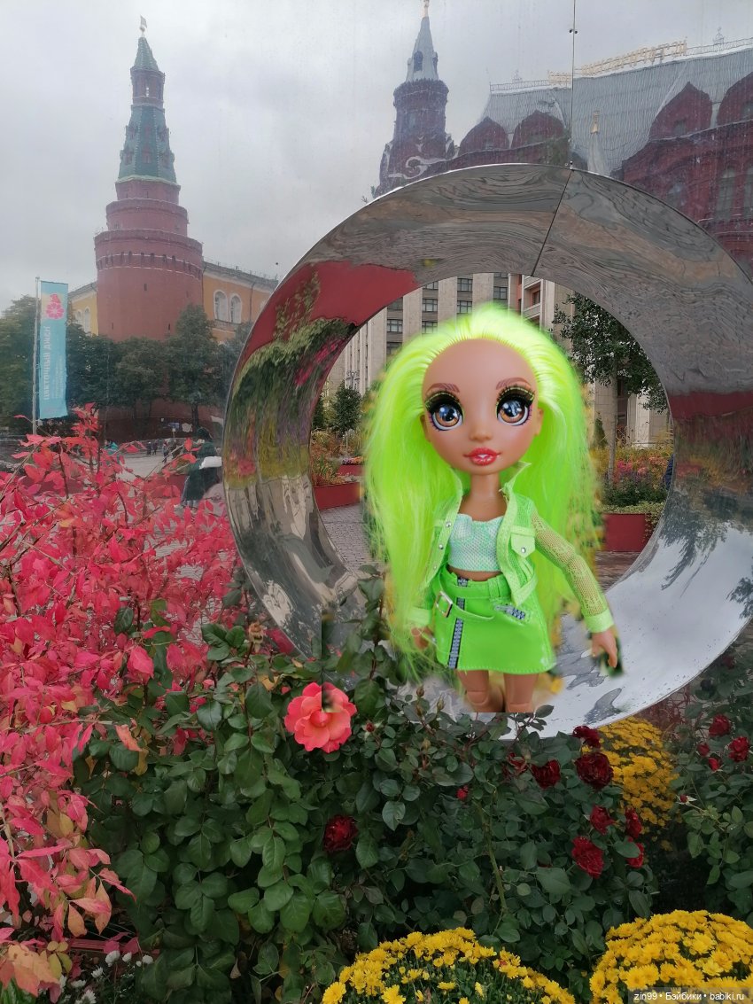 Осень в центре Москвы и на Манеже тоже | Бэйбики Осень в центре Москвы и на Манеже тоже