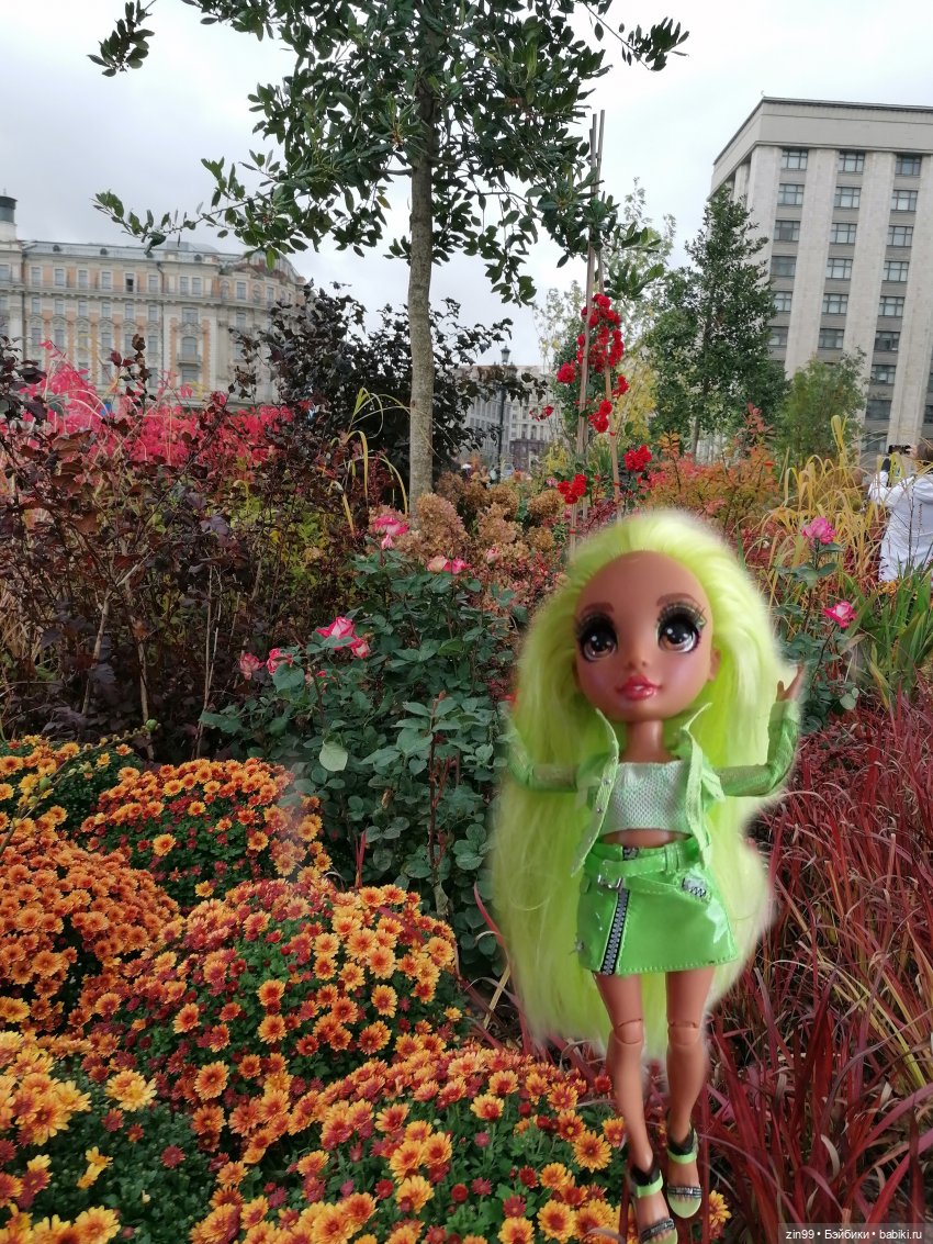 Осень в центре Москвы и на Манеже тоже | Бэйбики Осень в центре Москвы и на Манеже тоже