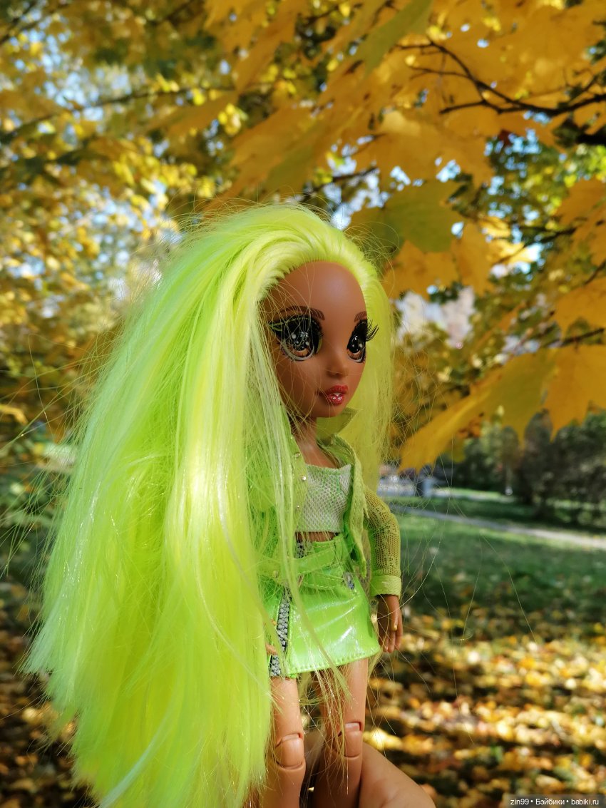 Осень в центре Москвы и на Манеже тоже | Бэйбики Осень в центре Москвы и на Манеже тоже