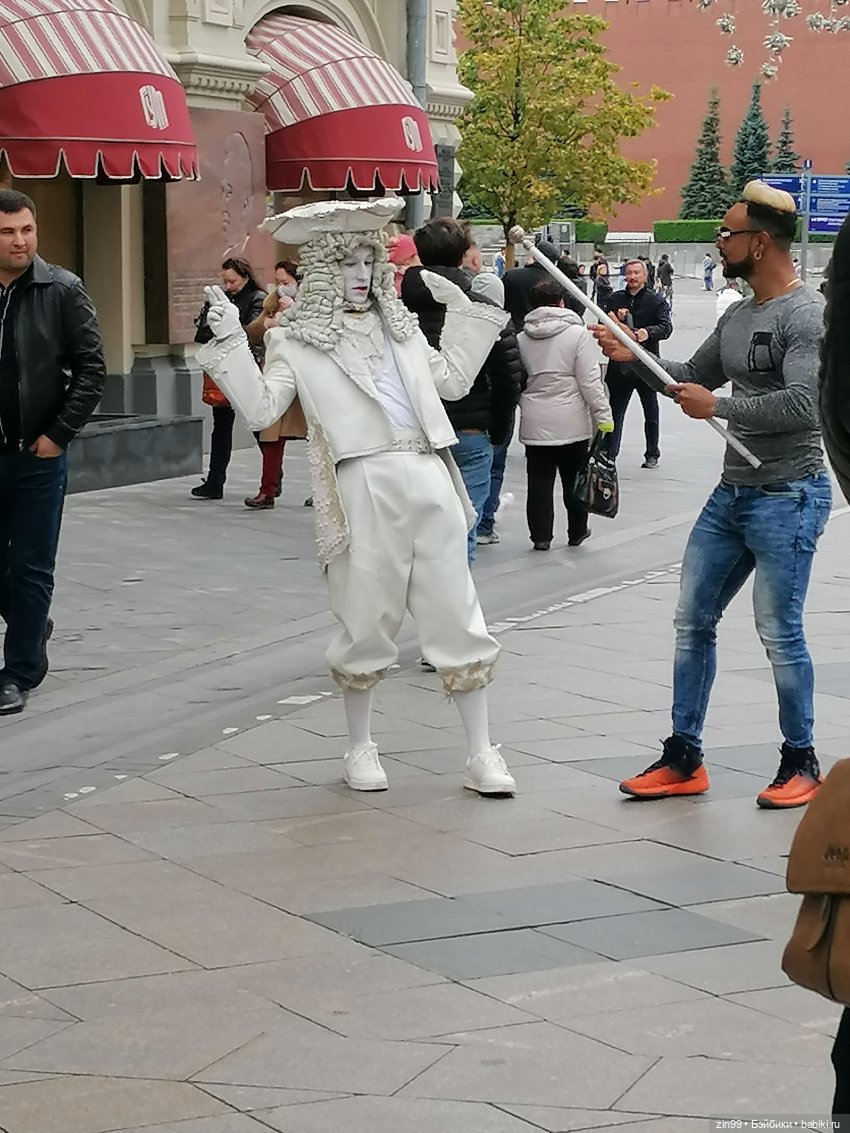 Осень в центре Москвы и на Манеже тоже | Бэйбики Осень в центре Москвы и на Манеже тоже (фото 5)