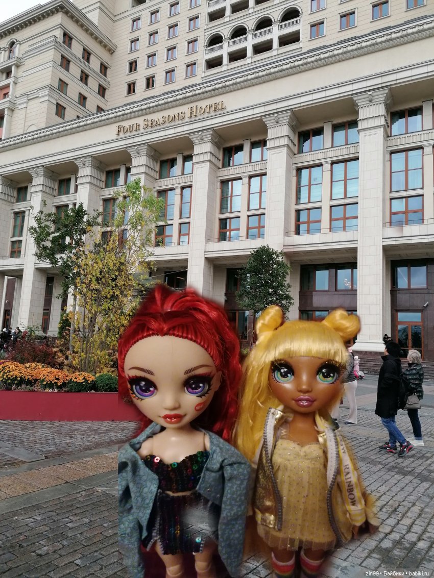 Осень в центре Москвы и на Манеже тоже | Бэйбики Осень в центре Москвы и на Манеже тоже