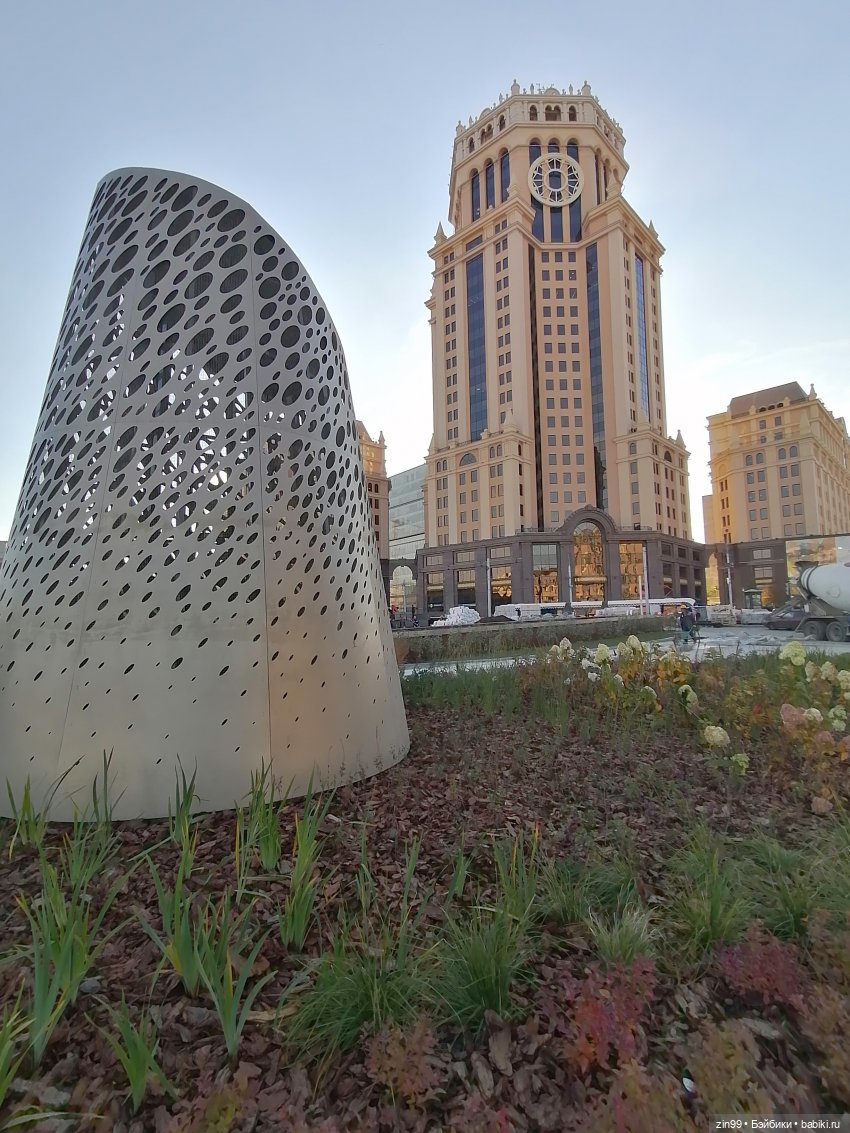 Парк на Павелецкой. А где фонтаны