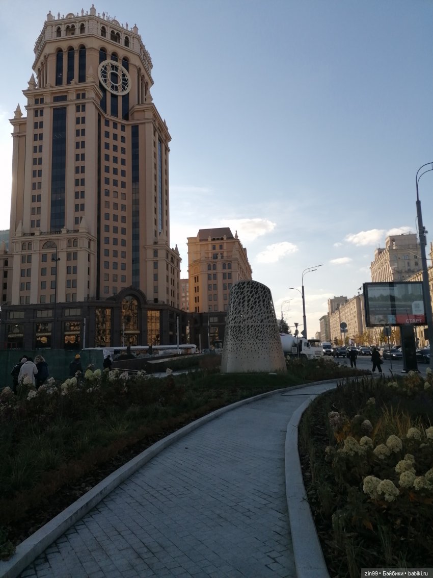 Парк на Павелецкой. А где фонтаны