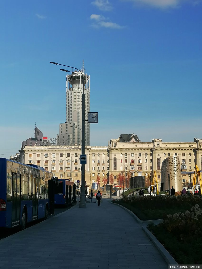 Парк на Павелецкой. А где фонтаны