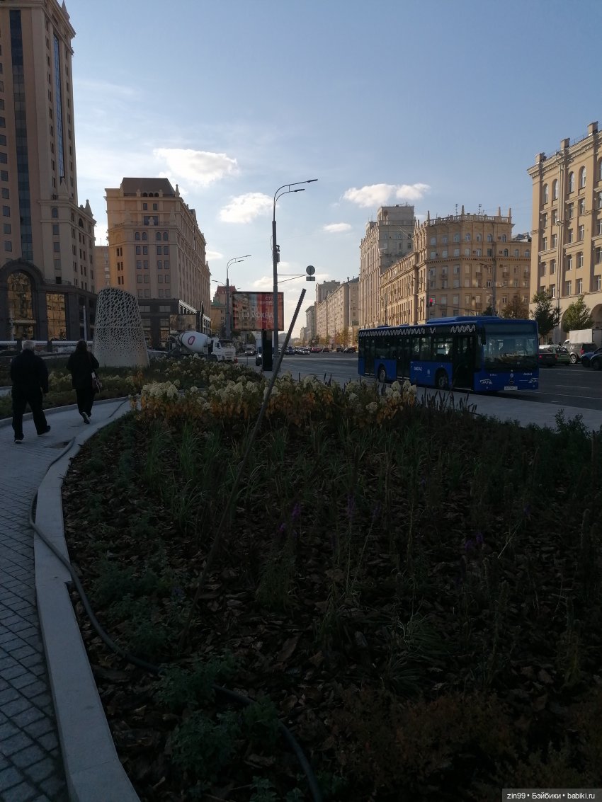 Парк на Павелецкой. А где фонтаны