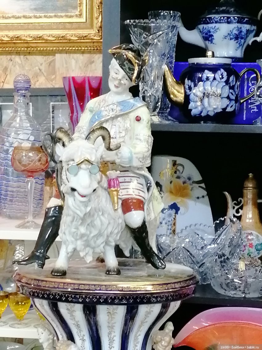 Блошиный рынок «РЕТРО» — завод «Кристалл» октябрь 2021 год