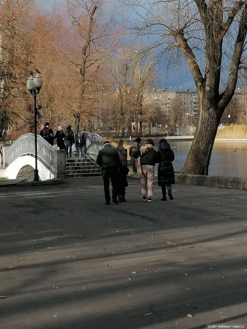 Нескучный Сад и прогулка с куклой Llorens Софией (фото 7)