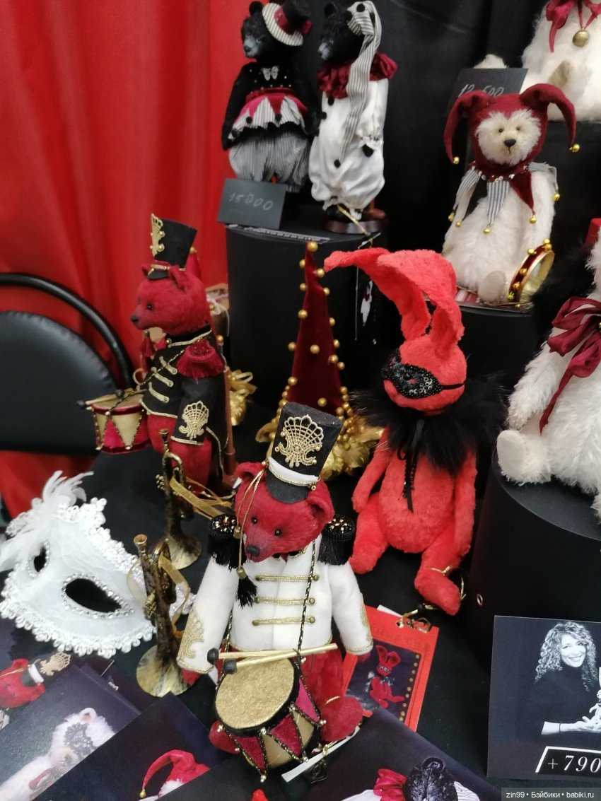 XII Московская международная выставка коллекционных мишек Teddy, с 3 по 5 декабря 2021 года На Тишинке в Москве