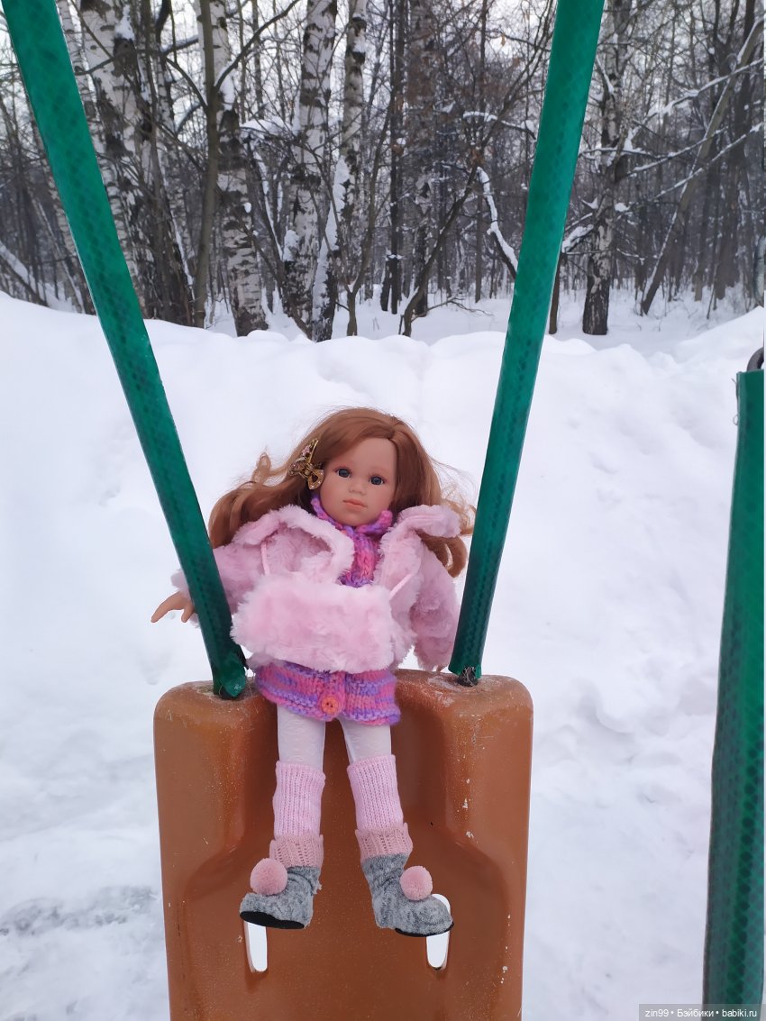 По сугробам и лесам или новая девочка Кармен