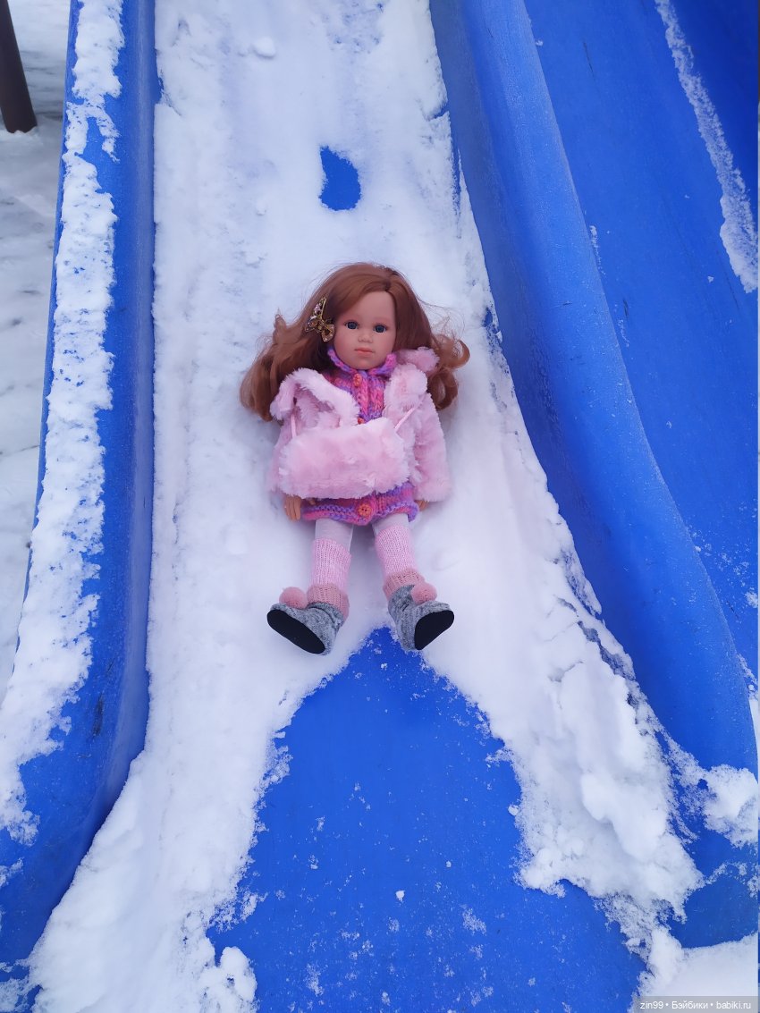 По сугробам и лесам или новая девочка Кармен