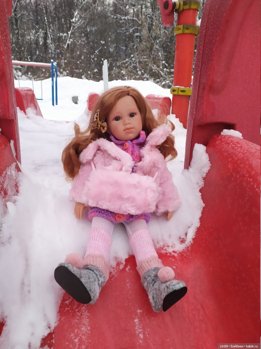 По сугробам и лесам или новая девочка Кармен