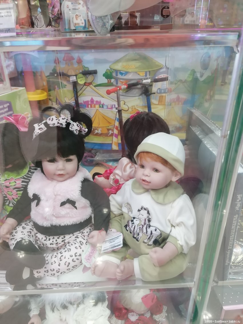 Rainbow High Поппи новенькая и прогулка в ТЦ | Бэйбики Rainbow High Поппи новенькая и прогулка в ТЦ