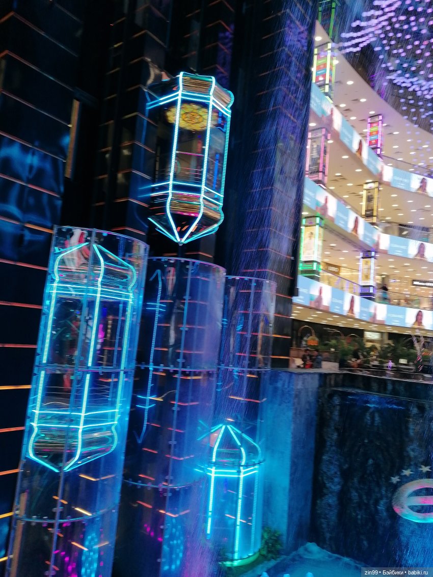 Rainbow High Поппи новенькая и прогулка в ТЦ | Бэйбики Rainbow High Поппи новенькая и прогулка в ТЦ