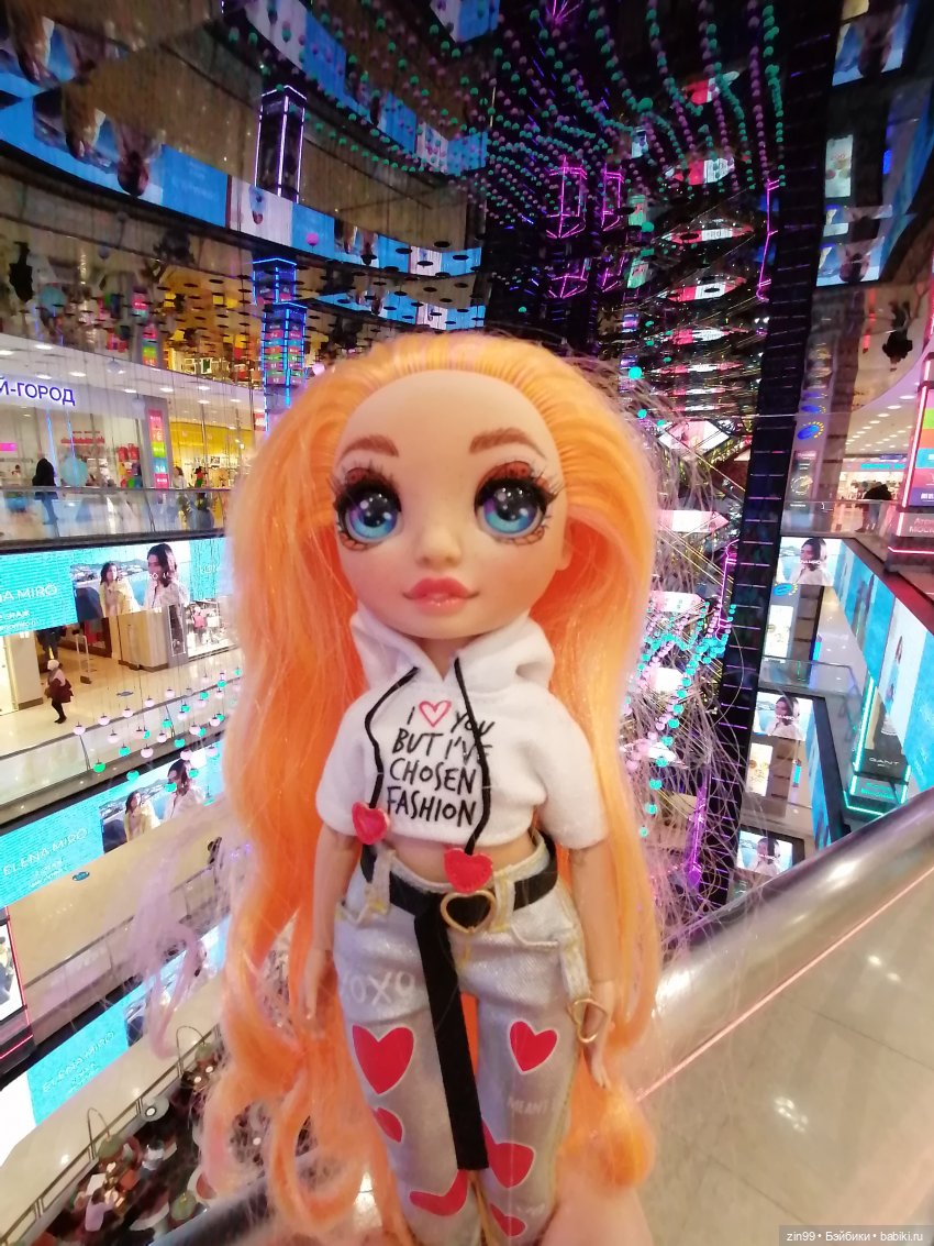 Rainbow High Поппи новенькая и прогулка в ТЦ | Бэйбики Rainbow High Поппи новенькая и прогулка в ТЦ