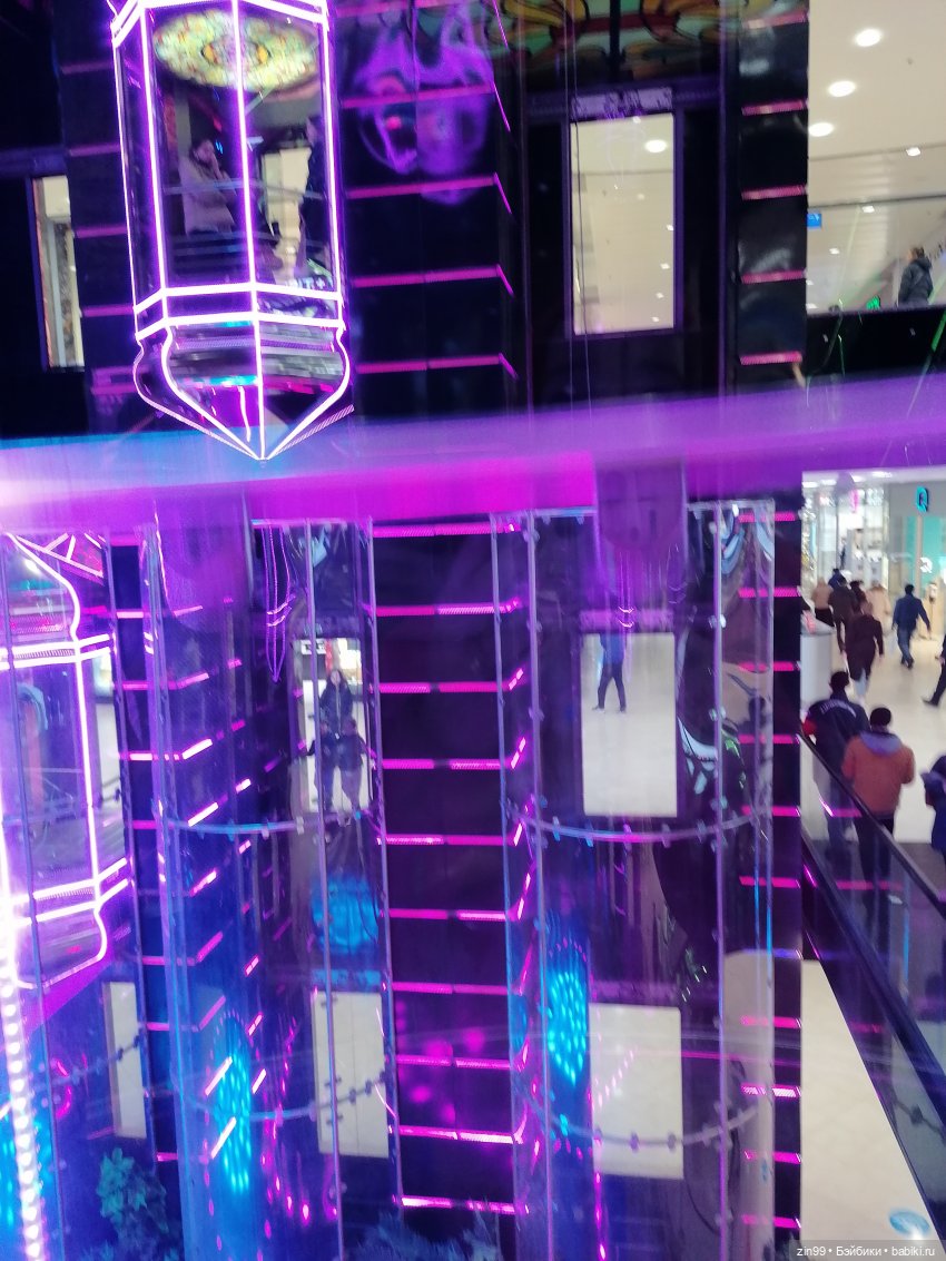 Rainbow High Поппи новенькая и прогулка в ТЦ | Бэйбики Rainbow High Поппи новенькая и прогулка в ТЦ (фото 9)