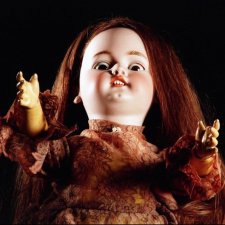 Страшные и не очень игрушки и куклы...