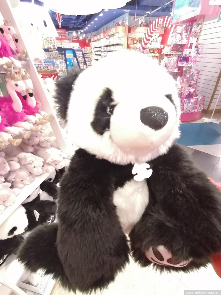 Прогулка в большой детский магазин и не только