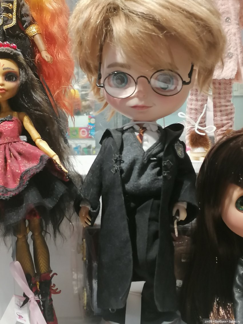 Прогулка в большой детский магазин и не только