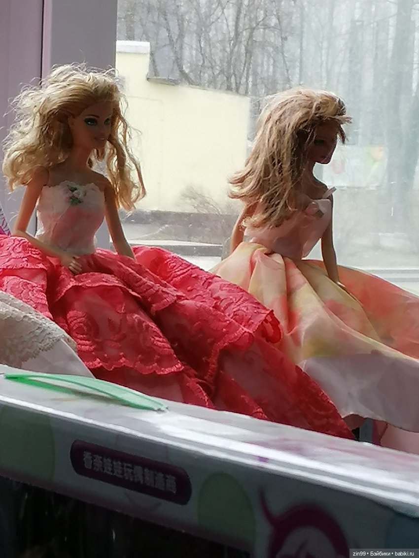 ВДНХ в апреле и новенькая