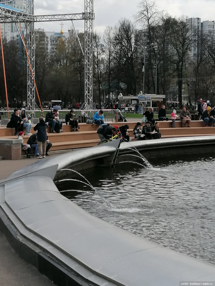 Парк Сокольники на 1 мая 2022 года