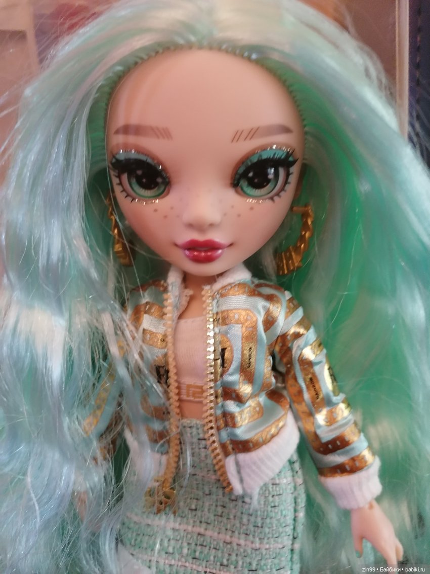 Кукла Rainbow High Daphne Minton