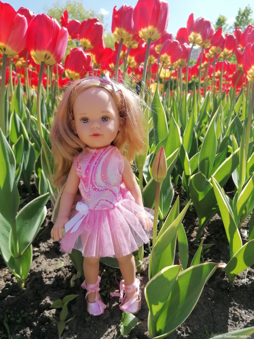 Сейчас Весна все распускается и мы ждем лето, когда тепло