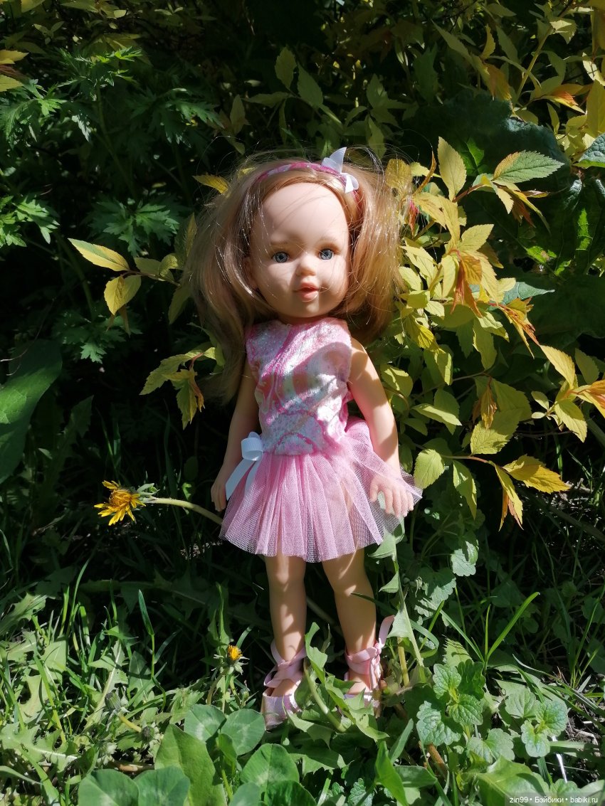 Сейчас Весна все распускается и мы ждем лето, когда тепло