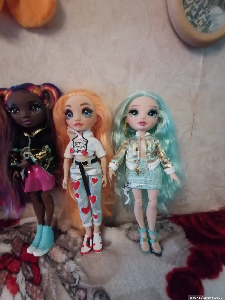Куклы Rainbow Hihg 3 серия и одна Федра из пляжной серии