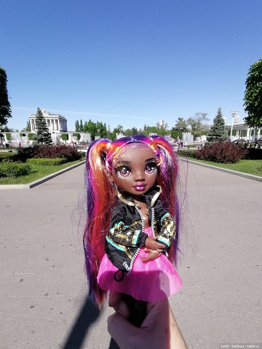 От Ботанического сада на ВДНХ с Федрой! Продолжение