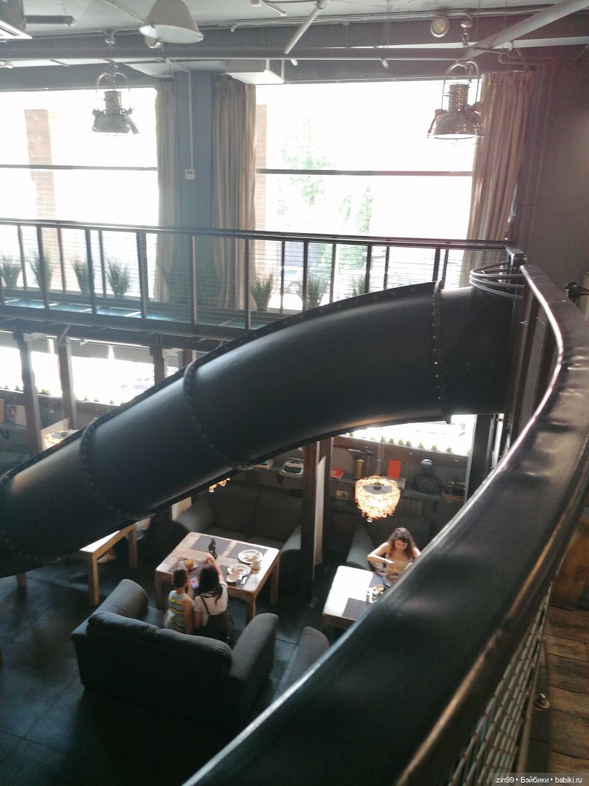 АРТ-КАФЕ РУКАВ на Земляном валу, в Москве