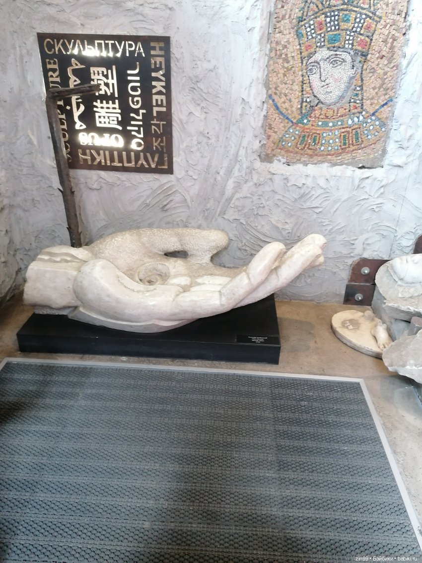 АРТ-КАФЕ РУКАВ на Земляном валу, в Москве