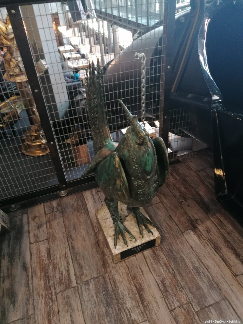 АРТ-КАФЕ РУКАВ на Земляном валу, в Москве